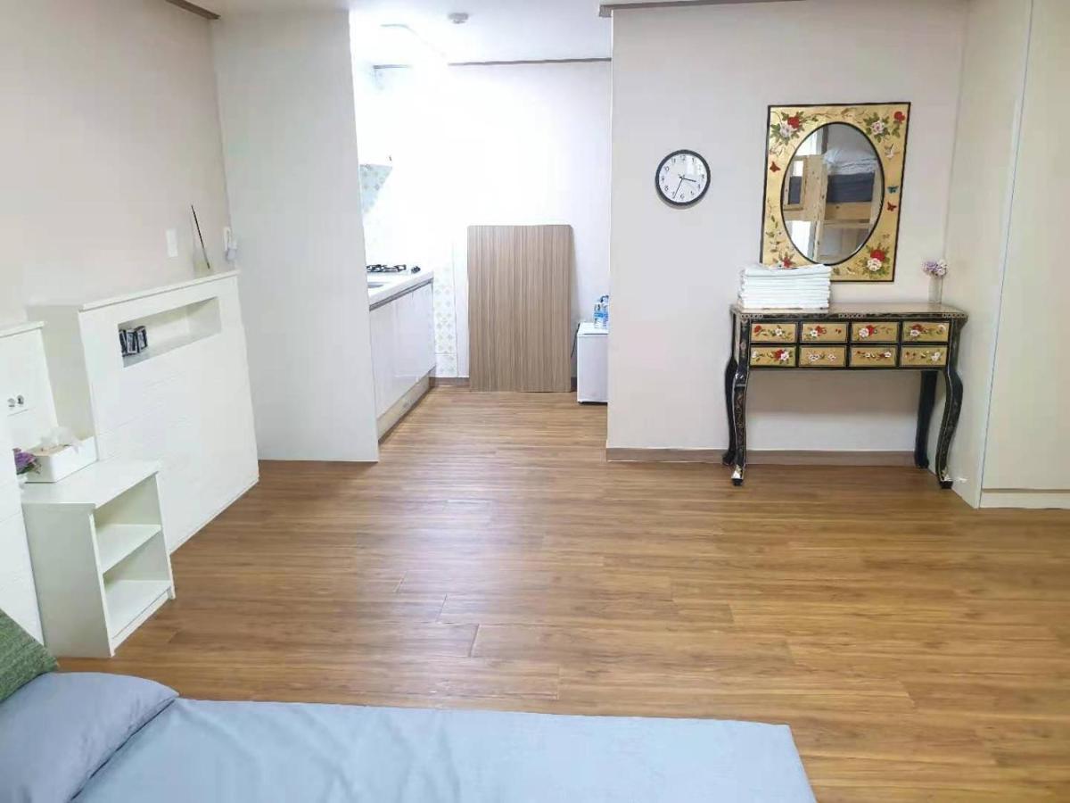 Hy Choi Hostel Согвипхо Экстерьер фото