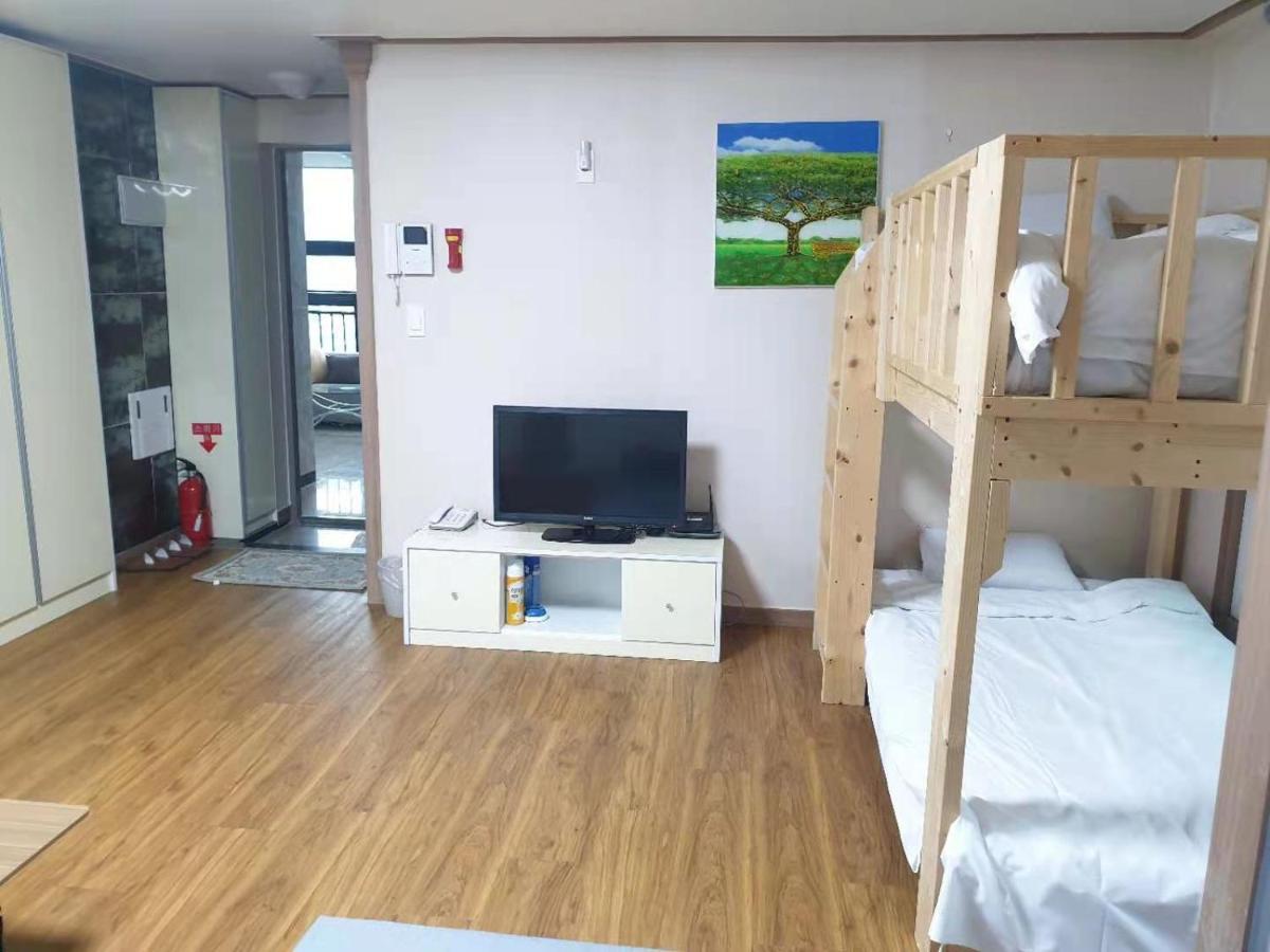 Hy Choi Hostel Согвипхо Экстерьер фото